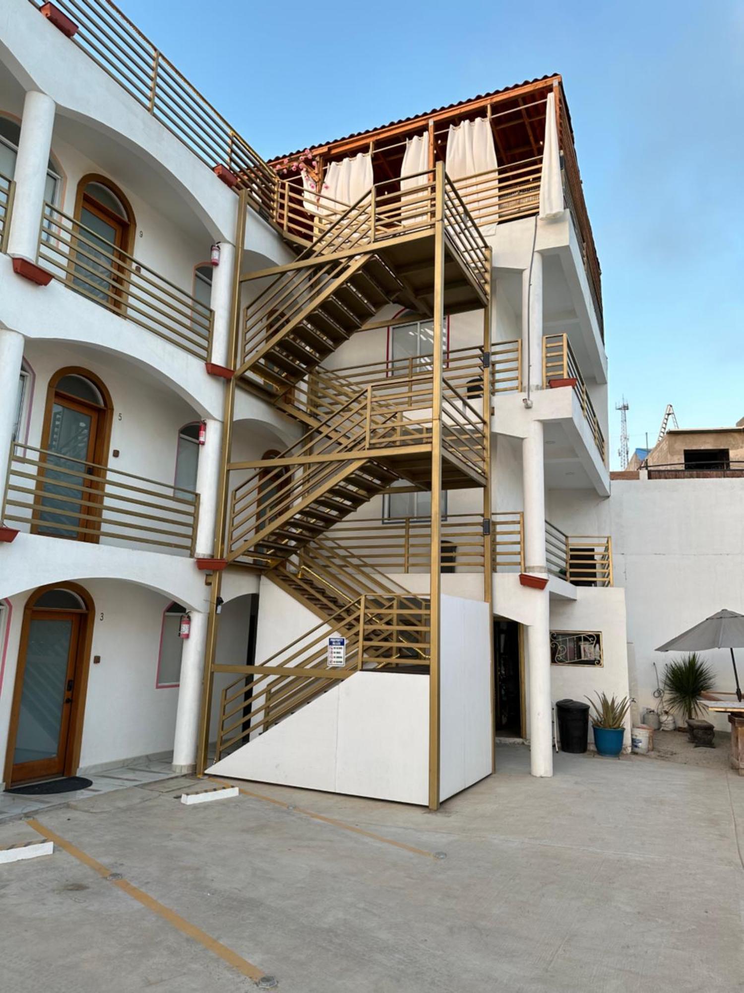 Las Mariposas Mini Suites Rosarito Exterior foto